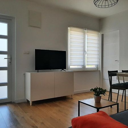Apartamento Nozret Paljuv Exterior foto